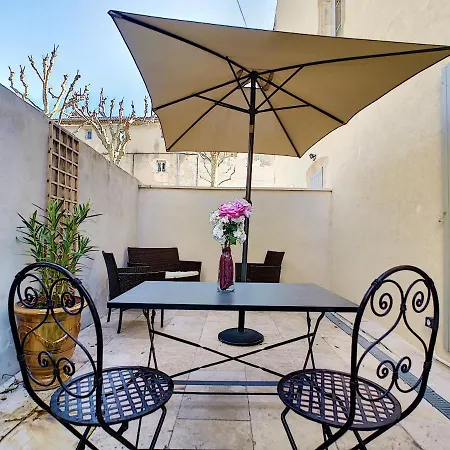 Appartement Avec Terrasse En Centre Ville De Saint Remy De Provence Buitenkant foto