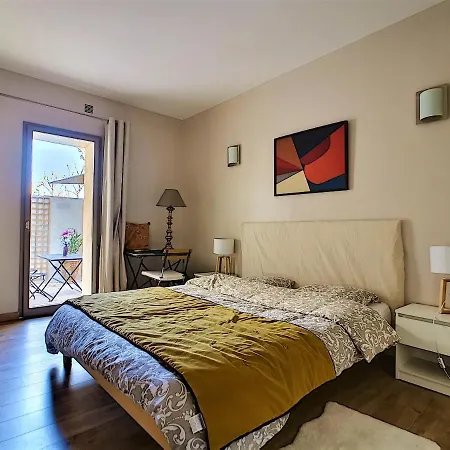 Appartement Avec Terrasse En Centre Ville De Saint Remy De Provence Buitenkant foto